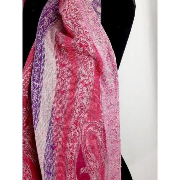 Boho Paisley Purple and Pink Rayon Blend Scarf 🔥2 for $20🔥 - Picture 4 of 4